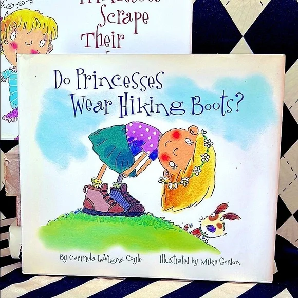 Do Princesses…? 2-Book Set | Empowering Reads for Little Royals| Hardcovers - Picture 3 of 5